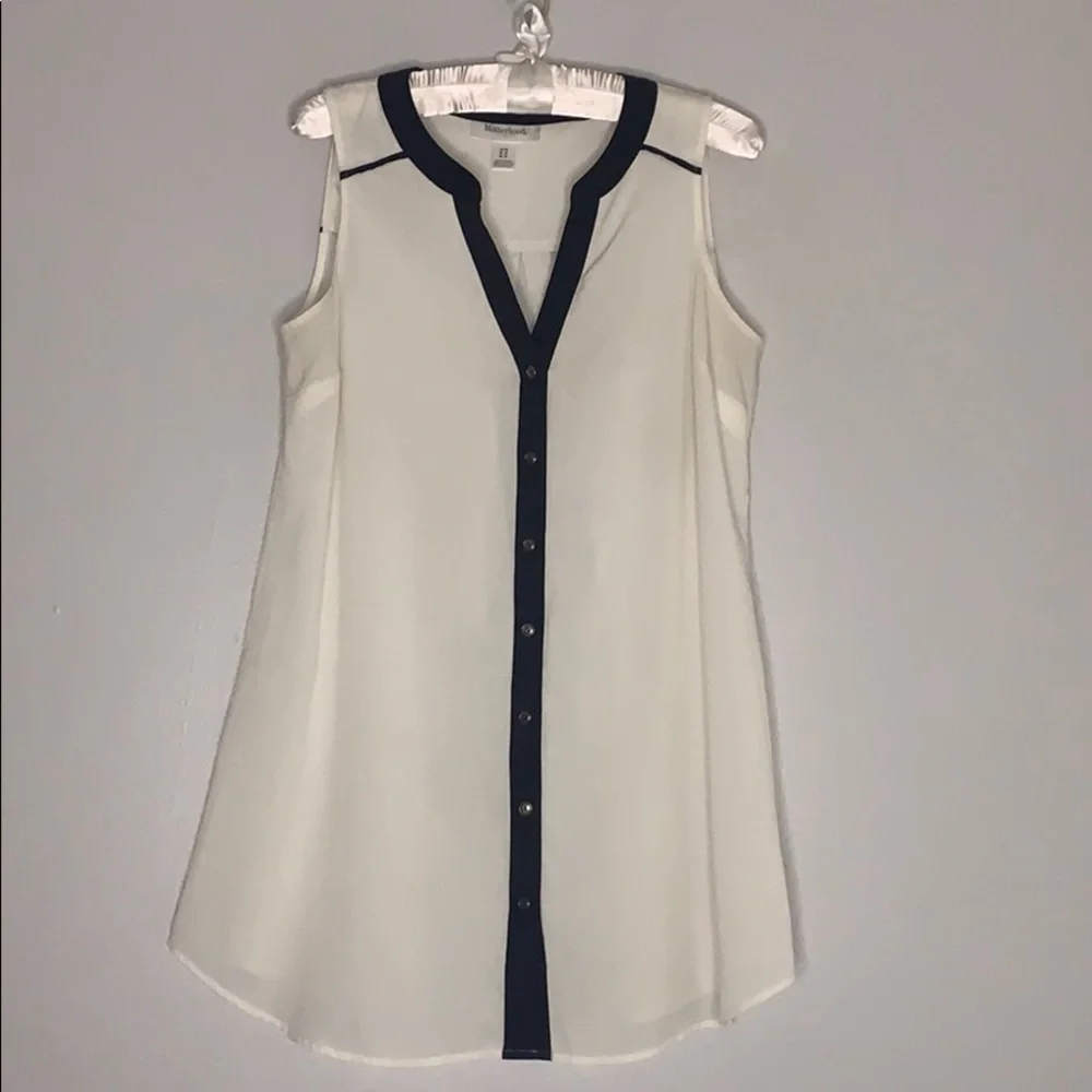Motherhood Maternity White and Black Sleeveless Blouse - Picture 1 of 7